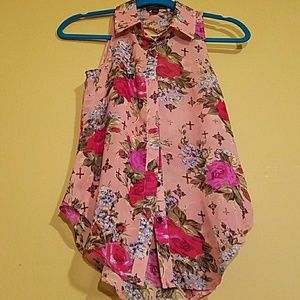 Rose tank with heart shape cut out in back